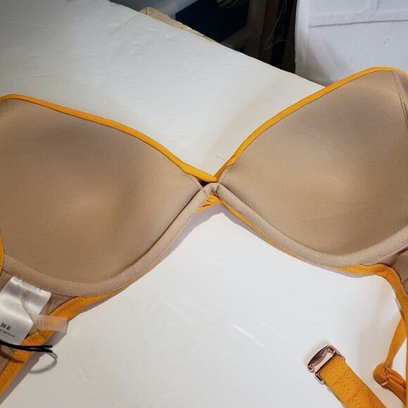 NEW Shade & Shore Mustard Yellow Twisted V Bikini Top womens 36B Swim - Picture 6 of 8